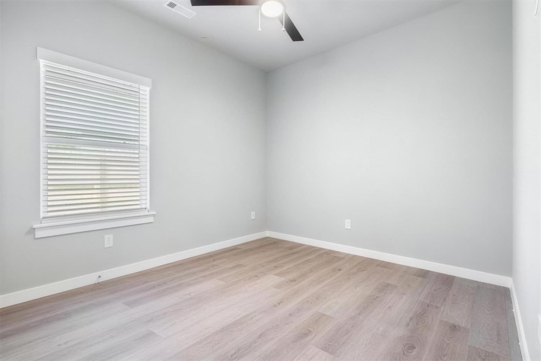 Vaulted ceilings in the main living space